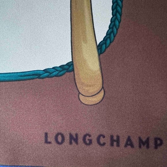 Brand new Longchamp equestrian motive silk scarf large square 90 cm - Picture 2 of 5